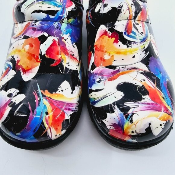 Savvy Brandy Woman's 11M Multi Color Splash Slip Resistant Slip-on Clog/Shoes - Picture 8 of 9